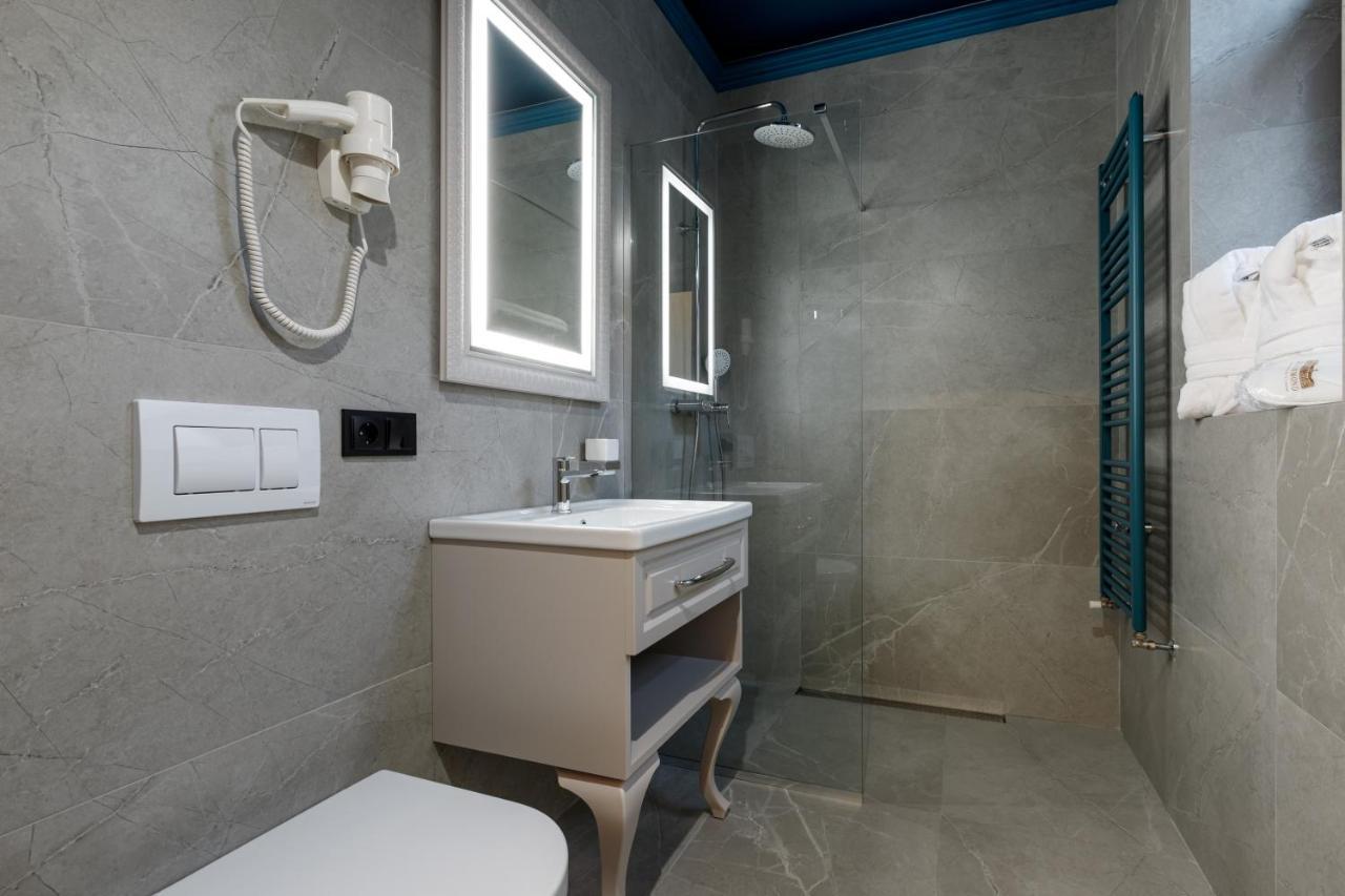 Richmond Hotel Chişinău Extérieur photo