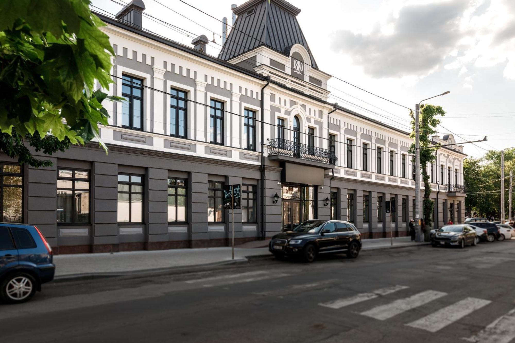 Richmond Hotel Chişinău Extérieur photo